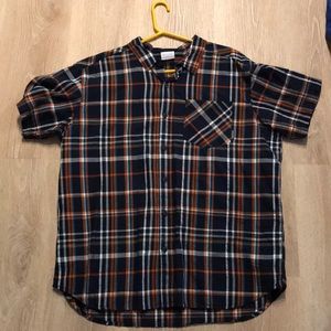 Columbia, Short sleeve, buttoned down shirt